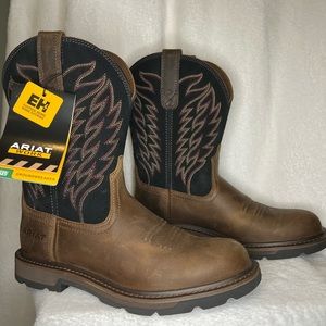 Men’s Brown Ariat work-boot (7.5D).